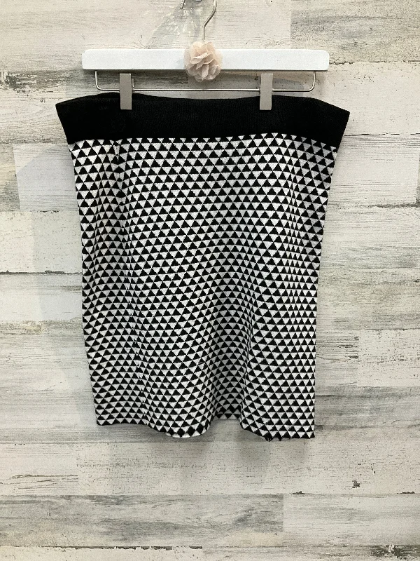 Skirt Midi By White House Black Market In Black White, Size: S